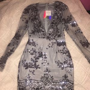 Missguided silver/gray sequin dress sz 4 (small)